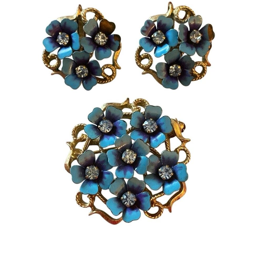 Vintage AVON Blue Enamel Rhinestone Forget Me Not Brooch & Clip On Earrings 70s